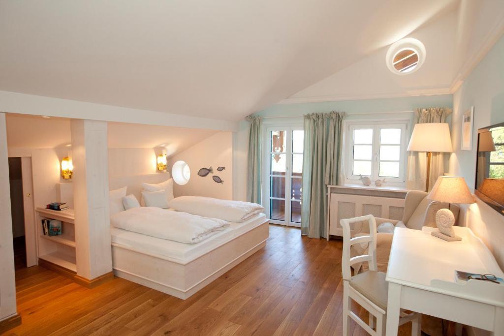 Landhaus Marinella Hotel Garni Bad Wiessee Quarto foto